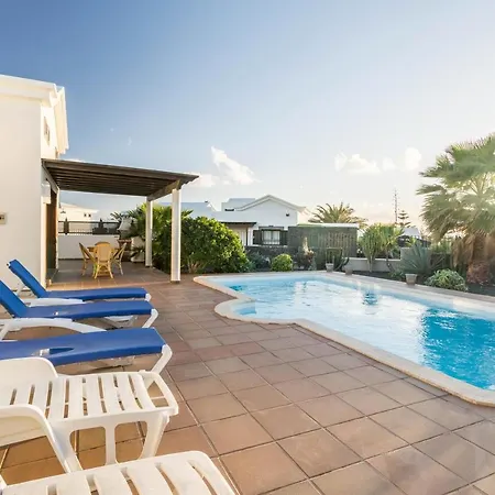 Tania Сasa de vacaciones