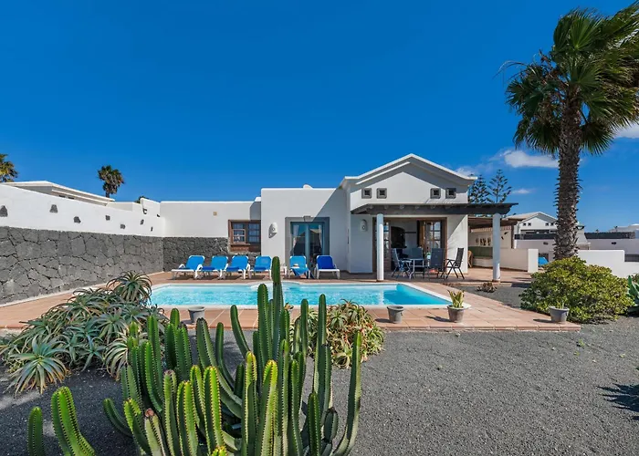 بيت للعطل Tania *